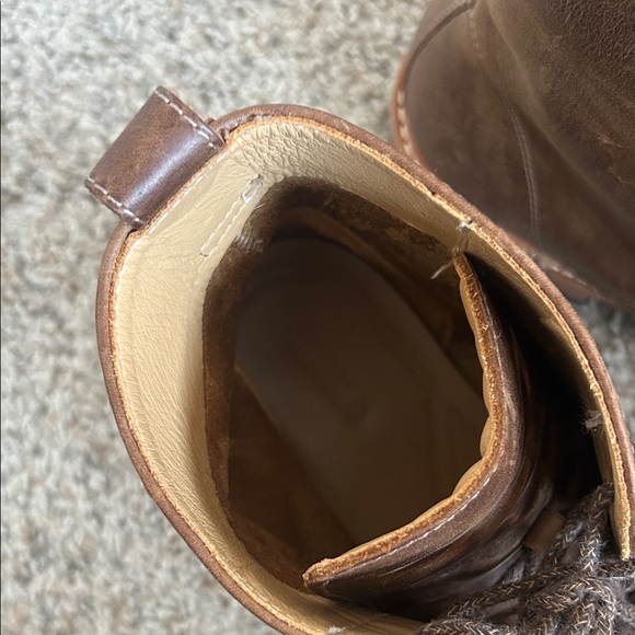 Nisolo Martin All Weather Leather Lace Up Boots - Picture 5 of 13